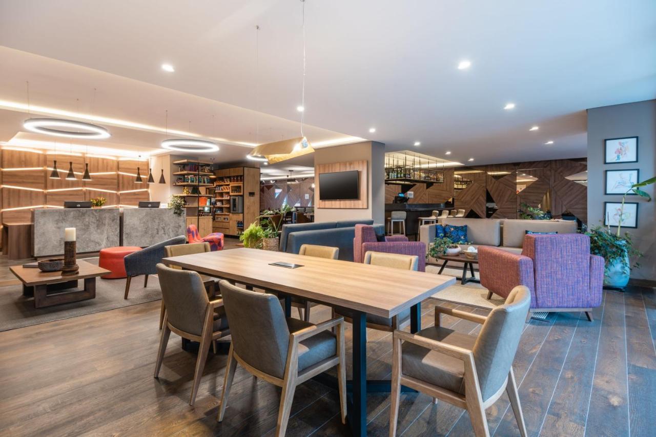 Residence Inn By Marriott Bogotá Extérieur photo