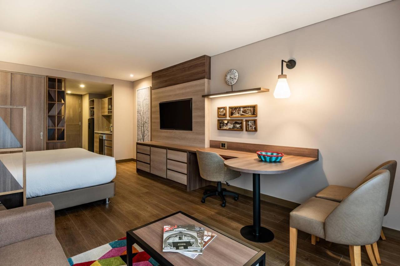 Residence Inn By Marriott Bogotá Extérieur photo